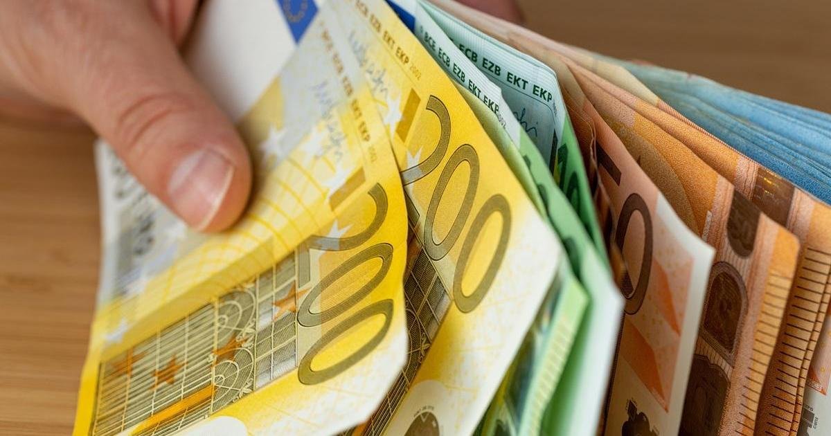 Hamile Kadın Kendini CID Memuru Olarak Tanıttı, 94 Yaşındaki Kadından 160 Bin Euro Çaldı