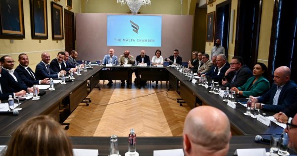 Malta'da Elektrik Kesintileri Uyanma Çağrısı Olmalıdır