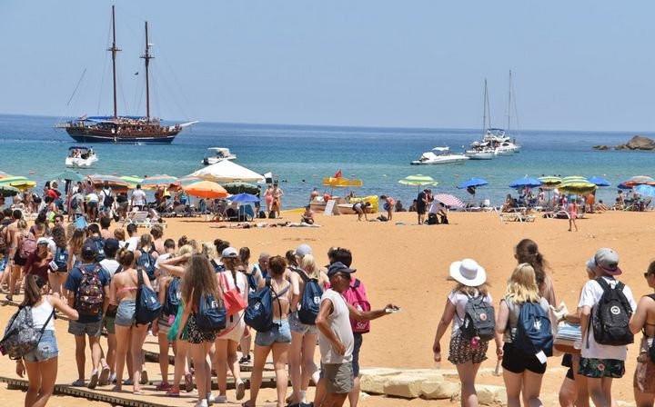 ADPD'den Hükümete 'Çok Geç Olmadan' Turizm Uyarısı