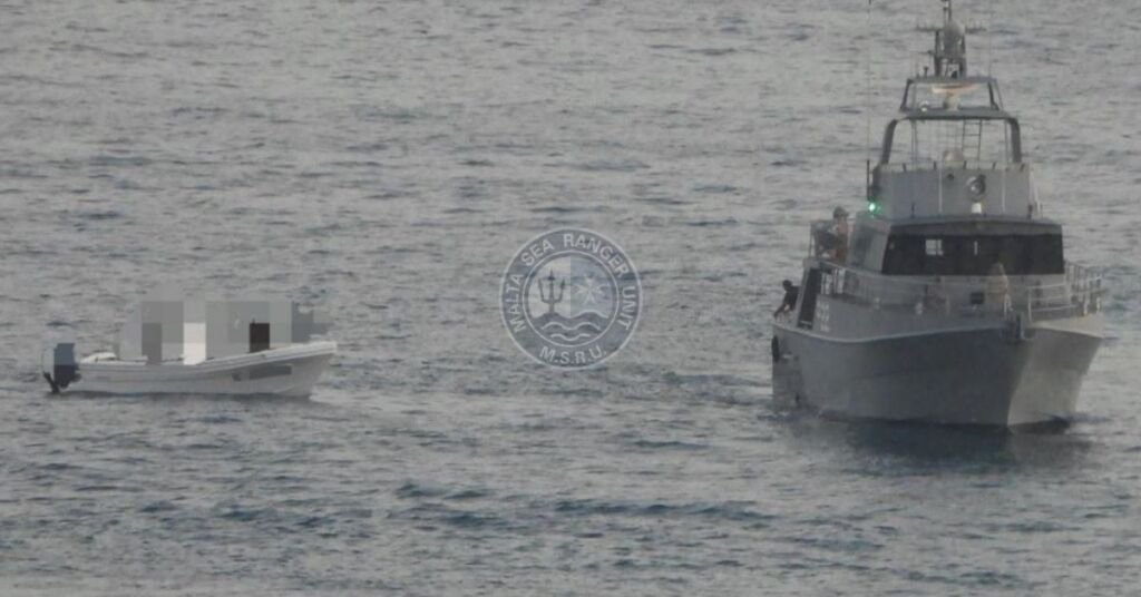 AFM, Marsaxlokk'ta Balıkçı Teknesine Müdahale Etti: Yasa Dışı Avlanan Mavi Yüzgeçli Orkinoslara El Konuldu