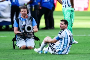 Messi, Rosario'ya döndü: Babasıyla vakit geçirecek, Inter Miami'nin 2 maçını kaçıracak