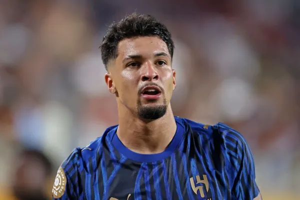 Ajax, Marcos Leonardo'yu Transfer Ediyor
