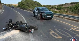 Mġarr'da motosiklet kazası: Bir kişi hastaneye kaldırıldı