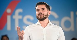 Alex Borg, Parti Meclis Üyelerinin Yüzde 98 Oyuyla PN Lideri Olarak Onaylandı