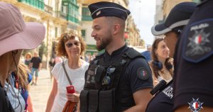 Fransız Polis Memuru Malta'da Göreve Başladı