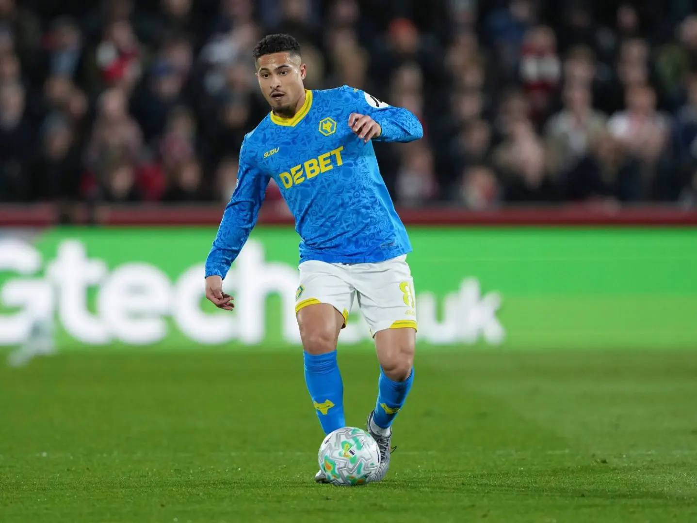 Aston Villa, Joao Gomes'i 40 Milyon Euro'ya Kadrosuna Kattı