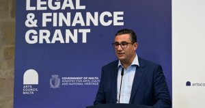 Sanatçılara Hukuki ve Mali Danışmanlık İçin 3.000 Euro'ya Kadar Yeni Hibe