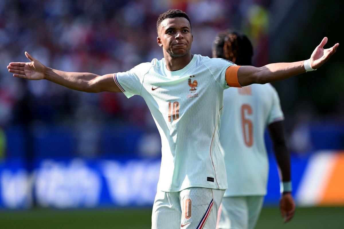 Mbappé'den Dünya Kupası Sonrası Açık Mektup: 'Yarı Final Mağlubiyetinin Acısı Bir Süre Daha Geçmeyecek'