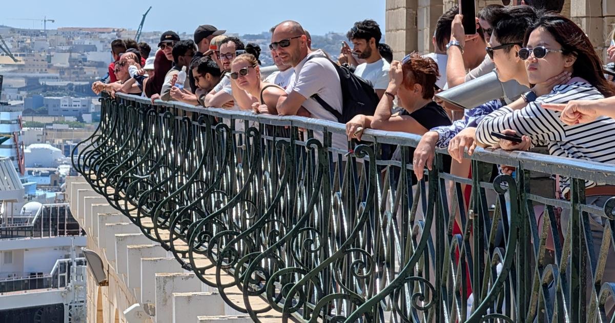Turizm Bakanı: 4.5 Milyon Turist Hedefi Bu Yıl Yakalanırsa Yeniden Değerlendirilebilir