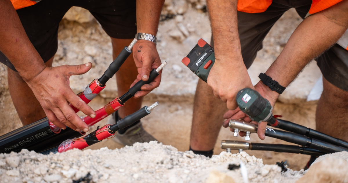 74 Saattir Elektriksiz: Malta'da Vatandaşlar Günlerdir Kesintilerle Mücadele Ediyor