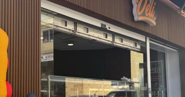 Hepatit A paniğinin merkezindeki işletme, zorunlu kapatma kararı olmamasına rağmen kısa süreliğine kapanıyor