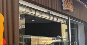 Hepatit A paniğinin merkezindeki işletme, zorunlu kapatma kararı olmamasına rağmen kısa süreliğine kapanıyor