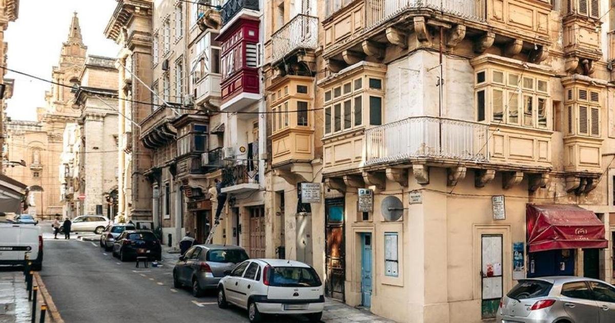 Floriana Topluluğu Varlığını Tehdit Eden Durumla Karşı Karşıya