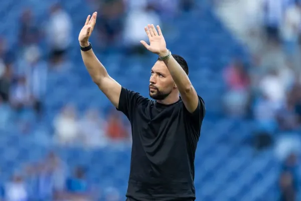 Porto Teknik Direktörü Farioli: "Gimenez? Transfer Piyasasının Son Günleri Herkes İçin Zor Olacak"