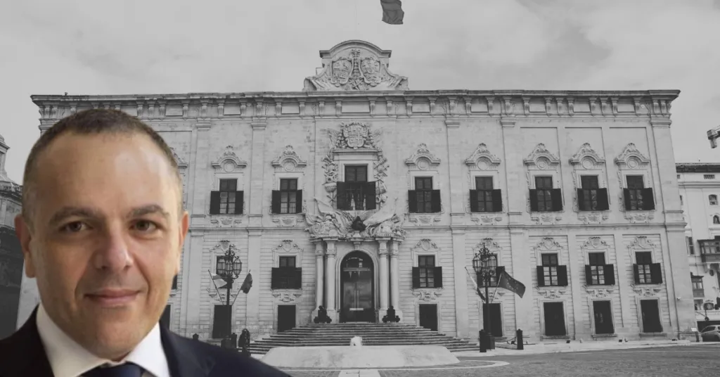 Müfettiş Kurt Zahra, Keith Schembri'nin Ev ve Castille Aramaları Nedeniyle Savunmanın Hedefinde