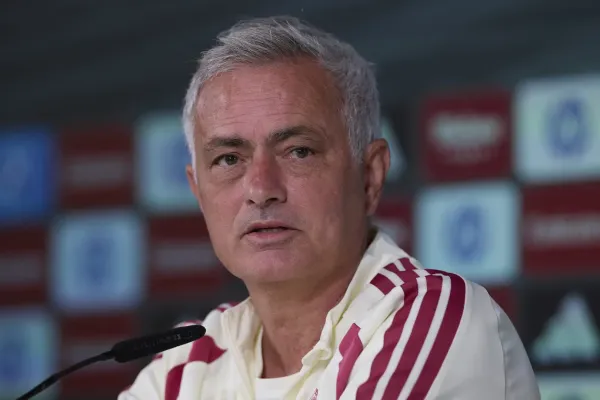 Jose Mourinho: Transfer Piyasası Kapalı Ama Açık