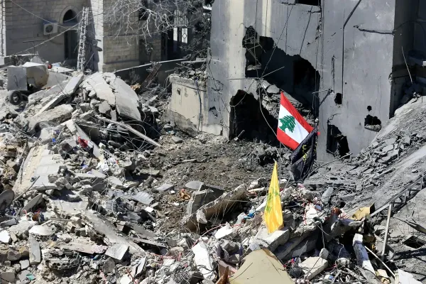 Lübnan'da İsrail Saldırısı Sonrası İki Ceset Bulundu