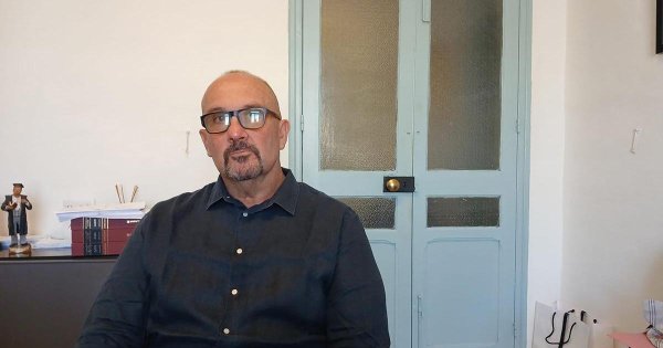 Paceville'de Bıçaklanan Adam 27 Yıl Sonra Hâlâ Adalet Bekliyor
