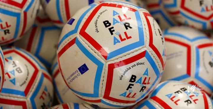 Görme Engelliler için 35 Futbol Topu