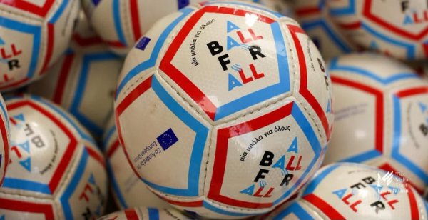 Görme Engelliler için 35 Futbol Topu