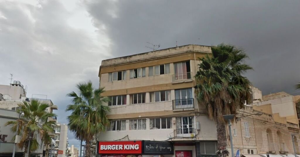 Paceville'de Yıllarca Ihmal Sonucu 17 Apartman Tahliye Edildi