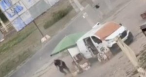 Rus Drone'u Sebze Satıcısını Kovaladı, Ardından Patladı
