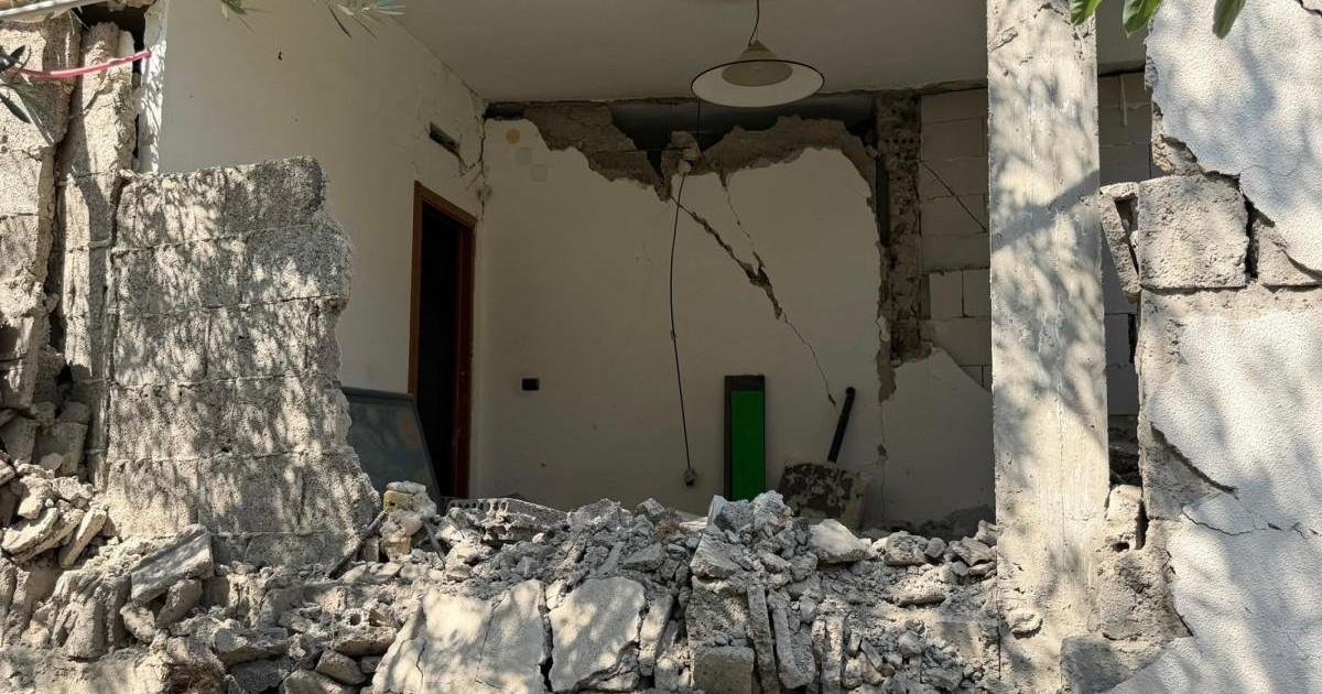 İtalya'nın Napoli Kenti Yakınlarında Deprem: 21 Yaralı, Hasar Var
