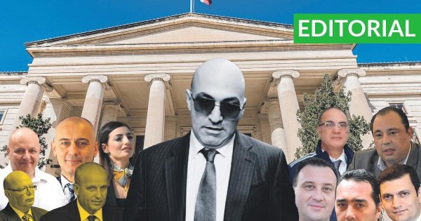 Editör: Güç, İnsanların Onurunu Nasıl Elinden Alır?