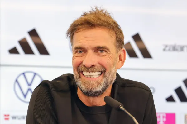 Klopp, yaklaşan Milletler Ligi maçları için iki Almanya kadrosuna 44 futbolcu çağırdı