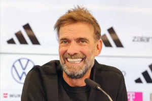 Klopp, yaklaşan Milletler Ligi maçları için iki Almanya kadrosuna 44 futbolcu çağırdı