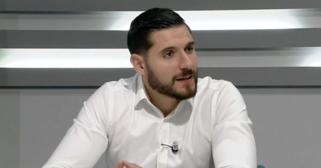 Alex Borg gazeteci izinlerini denetleyecek kendi kendini düzenleyen medya ajansı önerdi