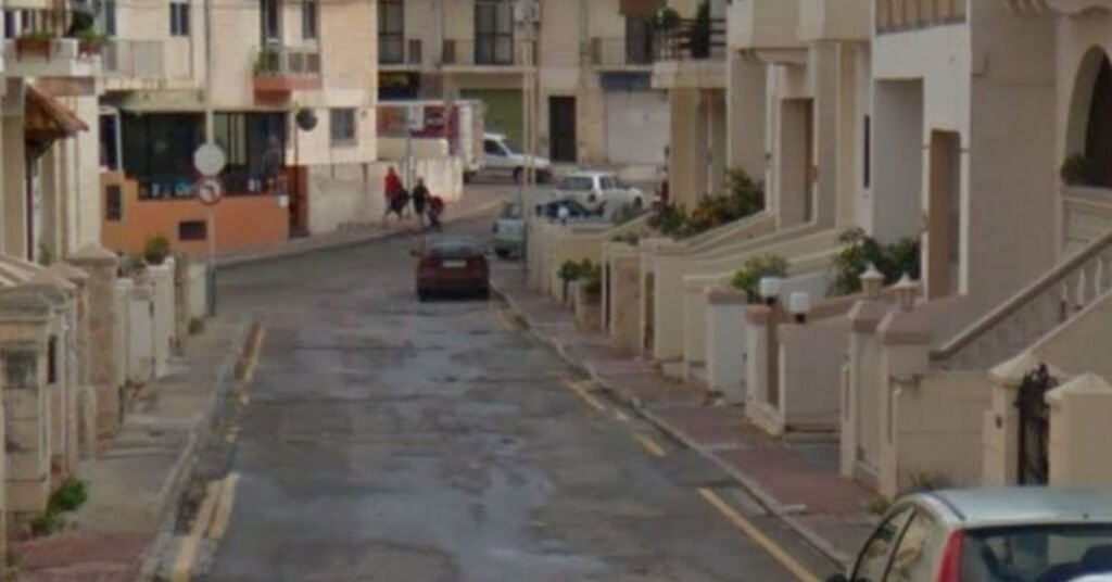 St Paul's Bay'de van çarpması sonrası yaşamı tehlikede olan yaşlı adam
