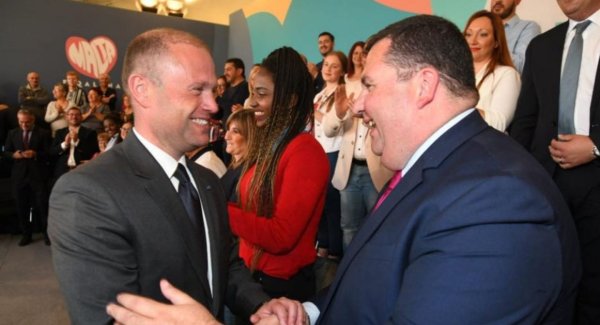 Bedingfield Meclis'te Polisi Savundu: Daphne'yi Hedef Alan Blogundan Yıllar Sonra