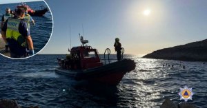 Mavi Mağara'da Denizde Kaybolan Beş Yüzücü İçin Arama Kurtarma Operasyonu