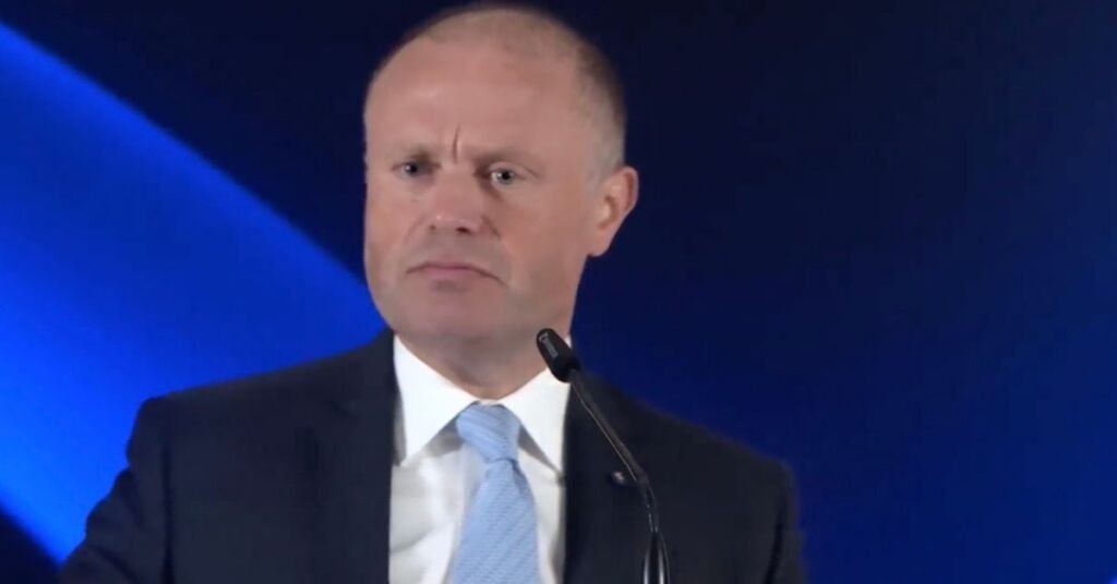 Joseph Muscat, Daphne Soruşturmasında Kamu Baskısına Boyun Eğdiği İçin Pişman