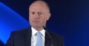 Joseph Muscat, Daphne Soruşturmasında Kamu Baskısına Boyun Eğdiği İçin Pişman