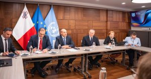 Chris Fearne New York'ta Commonwealth Ministerial Action Group toplantısına başkanlık etti