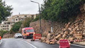 Mellieħa'yı Għadira'ya bağlayan yol duvar çökmesi sonrası kapatıldı