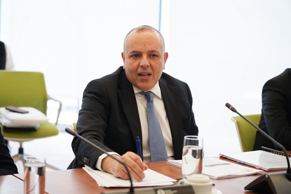 Anayasa Mahkemesi eski hükümet yetkilisi Keith Schembri'nin PAC sorgusu davasını reddetti
