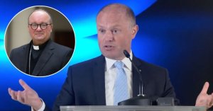 Joseph Muscat, Yorgen Fenech Kararına Verilen Tepkiler Nedeniyle Başpiskopos'a Sert Çıktı