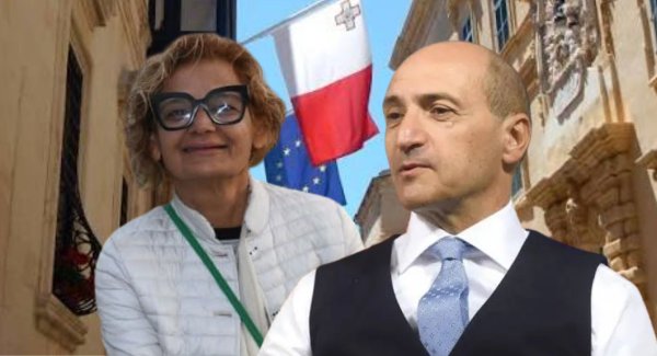 Bakan Fearne'in sekreterliği tam kaos içinde