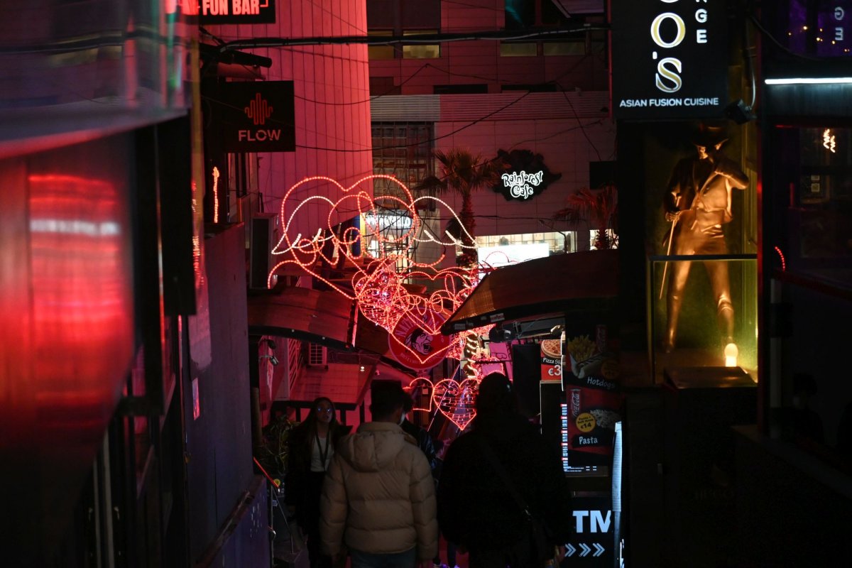 Paceville'de bouncer 2021'de turist saldırısından 5,5 yıl hapse mahkum edildi
