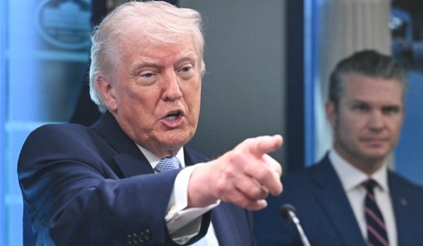 Trump, Kanada'yı ortak üye yapma önerisi nedeniyle AB'yi gümrük vergisiyle tehdit etti