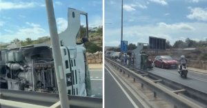 Pembroke ana yolunda kamyon devrildi, yaralanma bildirilmedi