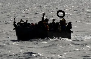 Libya'da Trablus Açıklarında 43 Göçmen Kurtarıldı