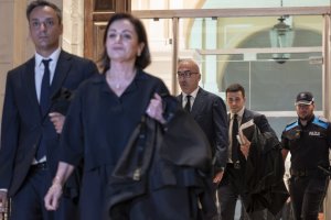 Fenech'in avukatlarının dava tehdidi basın özgürlüğü ihlali olarak kayda geçti