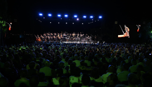 A Night at the Palace konserinin beşinci baskısı başarıyla sahnelendi