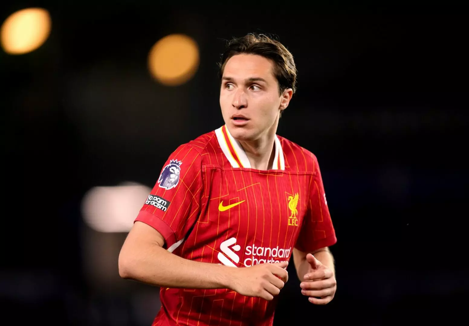 Liverpool'da Sakatlık Müjdeleri: Giovanni Leoni ve Federico Chiesa Takıma Dönüyor