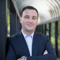 Momentum, Johann Buttigieg'in PA'dan alınmasına yönelik çağrıları destekliyor