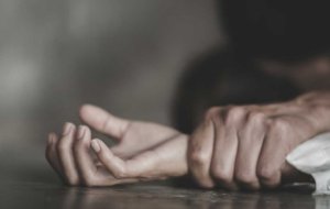 Partnerine tecavüz ve uyuşturucu kaçakçılığı suçlamasıyla 14 maddelik iddianamede yargılanan adam